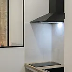 Emperador Διαμέρισμα
